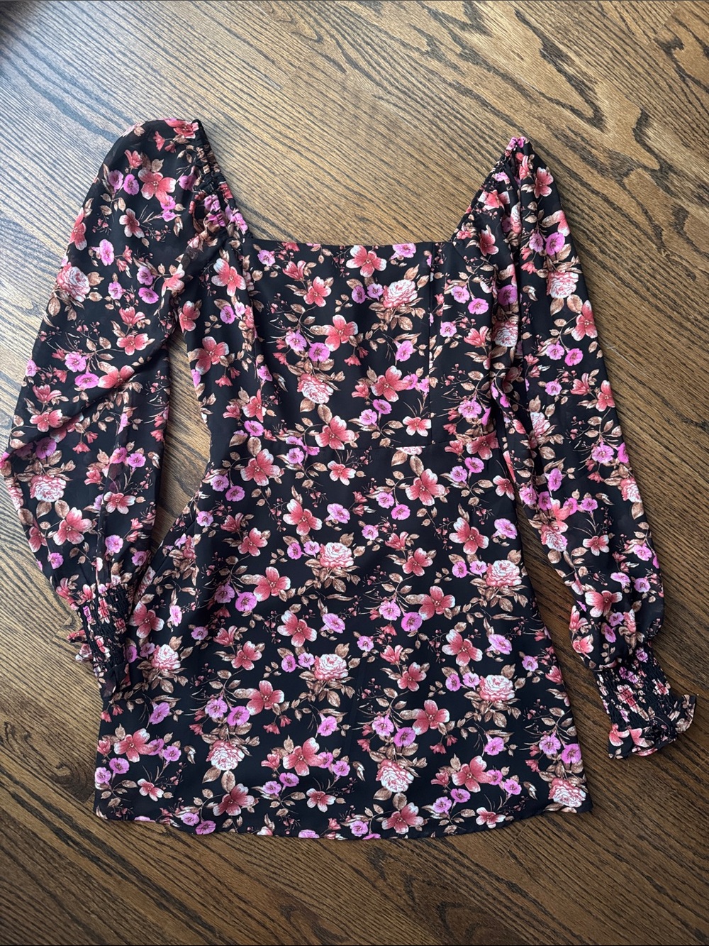 Forever 21 Black Floral Long Sleeve Dress
